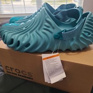 Blue Salehe x Crocs collab